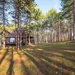 Cozy With Forest View & Bath - 10min Drive To Black Sea 公寓 瓦爾納