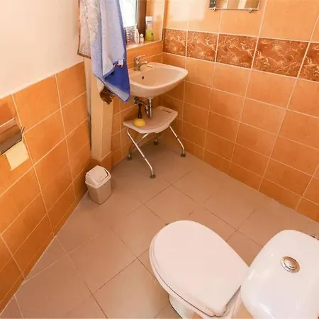 Cozy With Forest View & Bath - 10min Drive To Black Sea Apartamento Varna