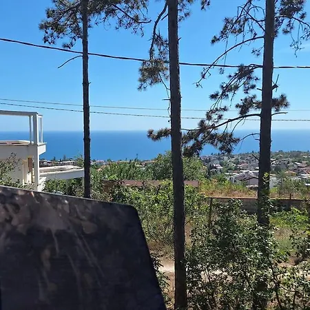 Cozy With Forest View & Bath - 10min Drive To Black Sea Apartamento Varna